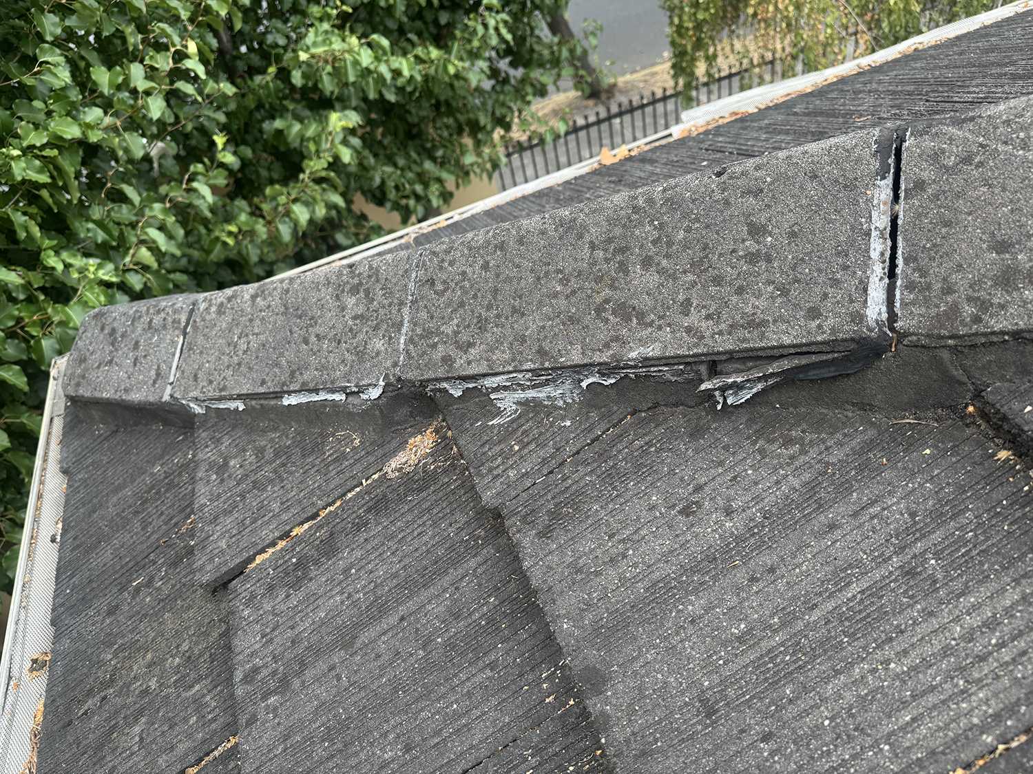 ridge cap mortar and roof repointing melbourne