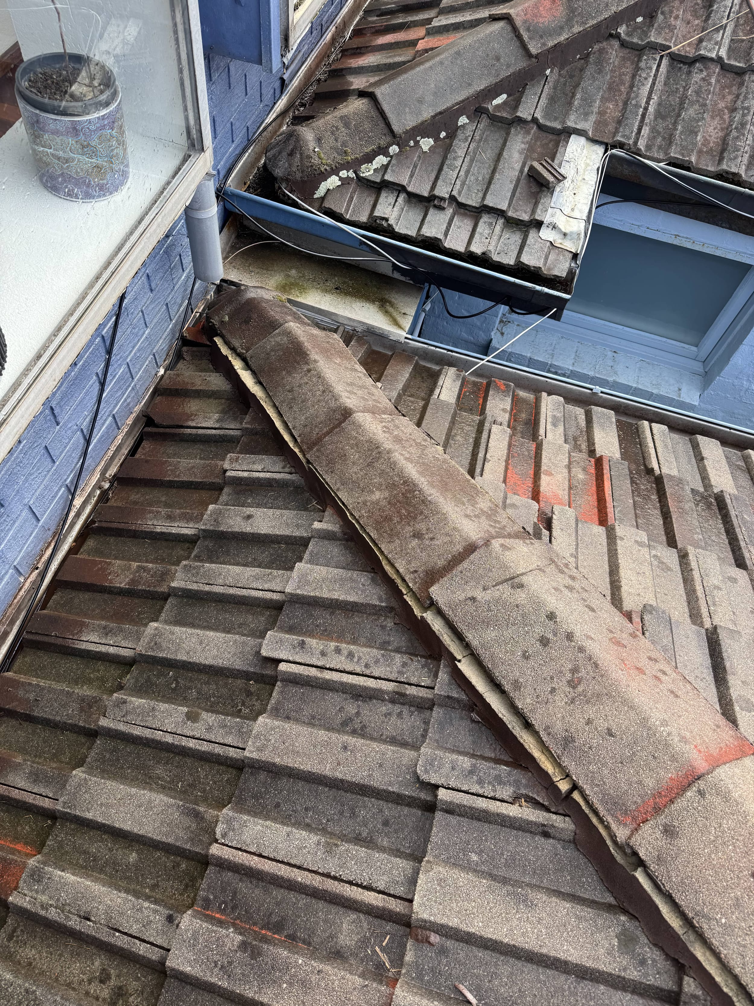 ridge cap repair concrete tile roof melbourne