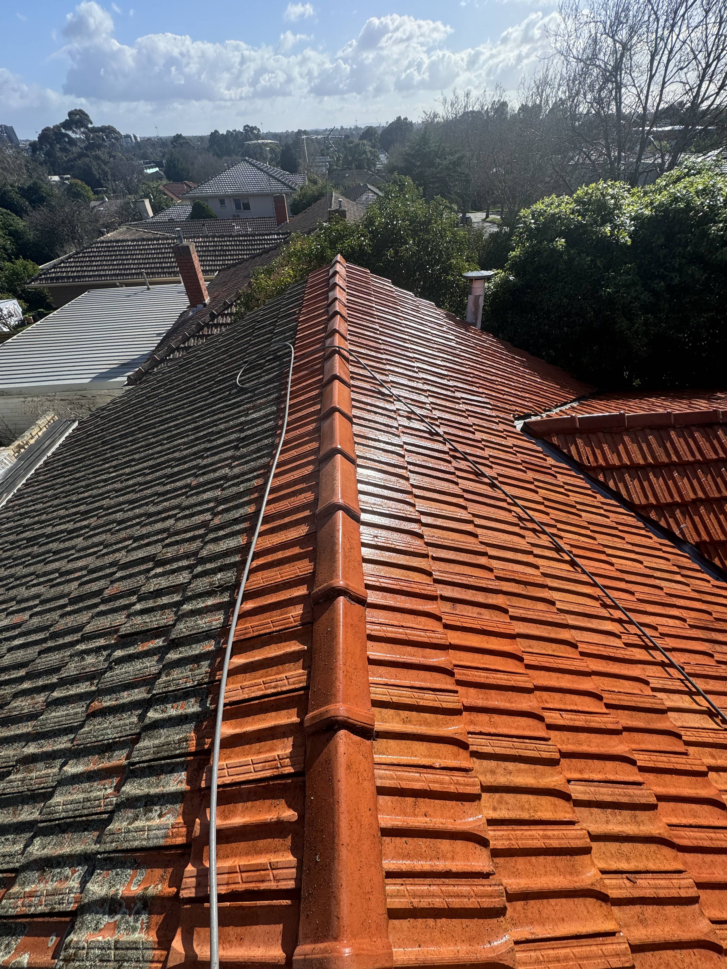 Melbourne roof Cleaned in the bayside area, two story house